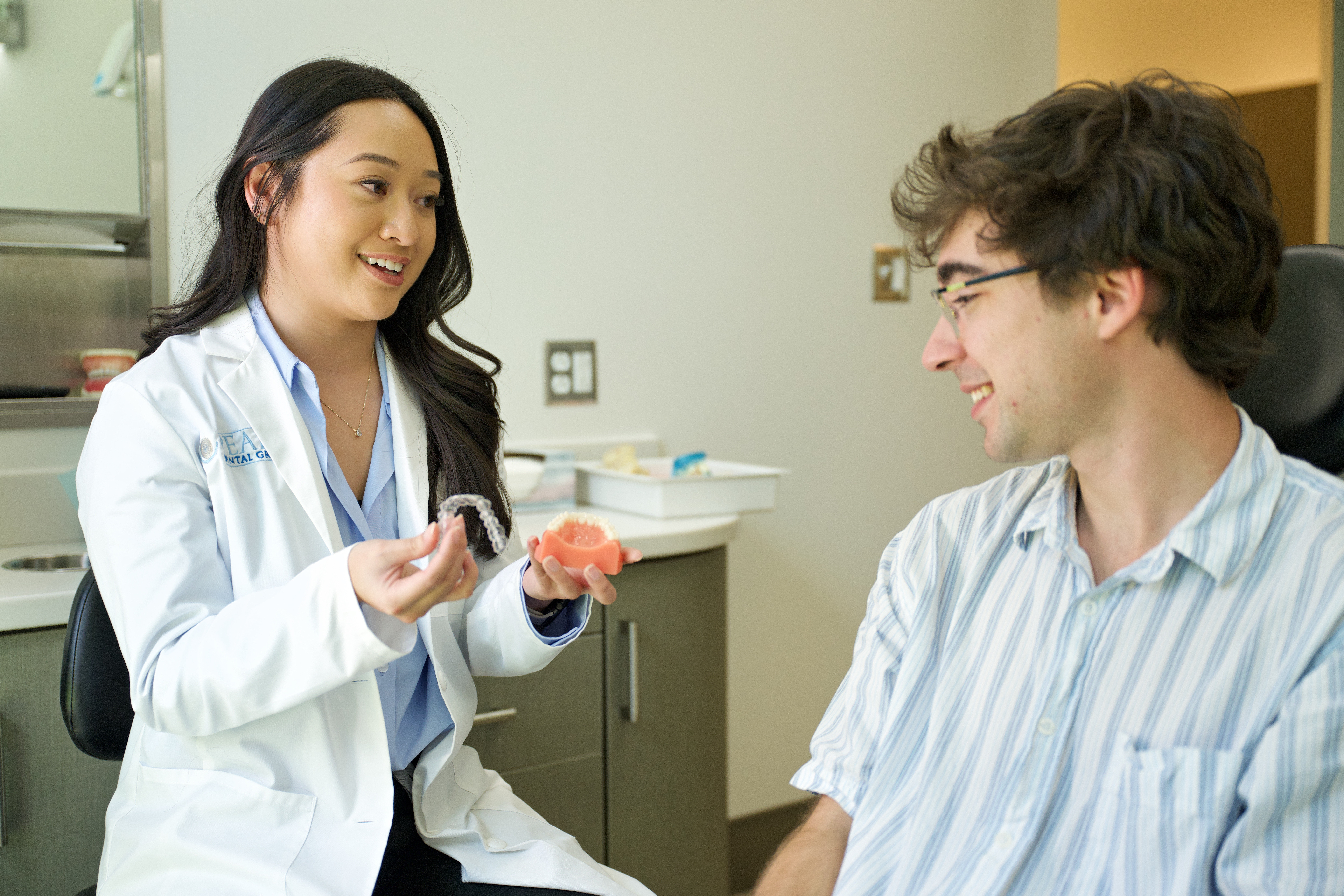 Porcelain Veneers in Baton Rouge: Achieve the Perfect Smile