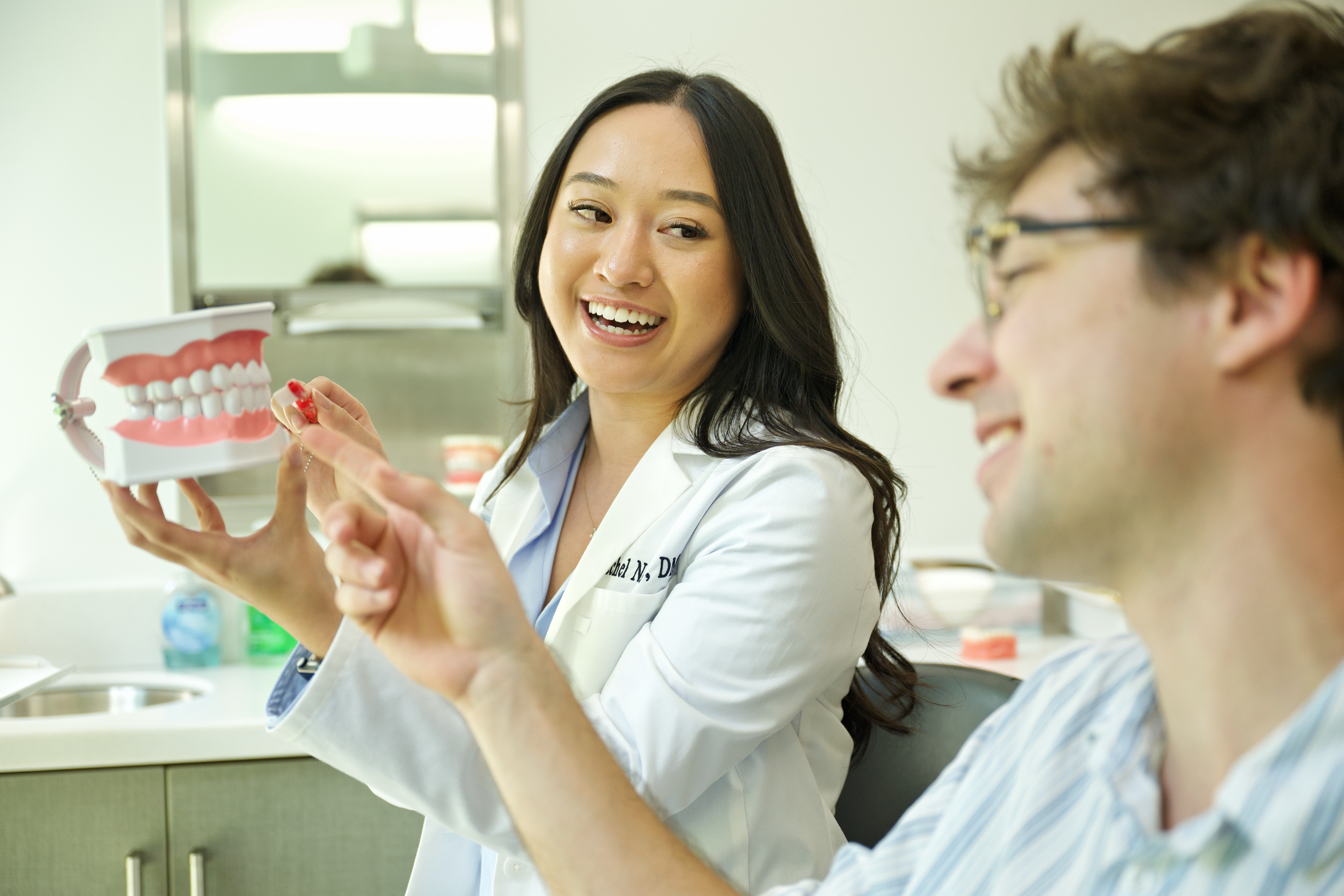 Achieve a Brighter Smile with Professional Teeth Whitening in Baton Rouge