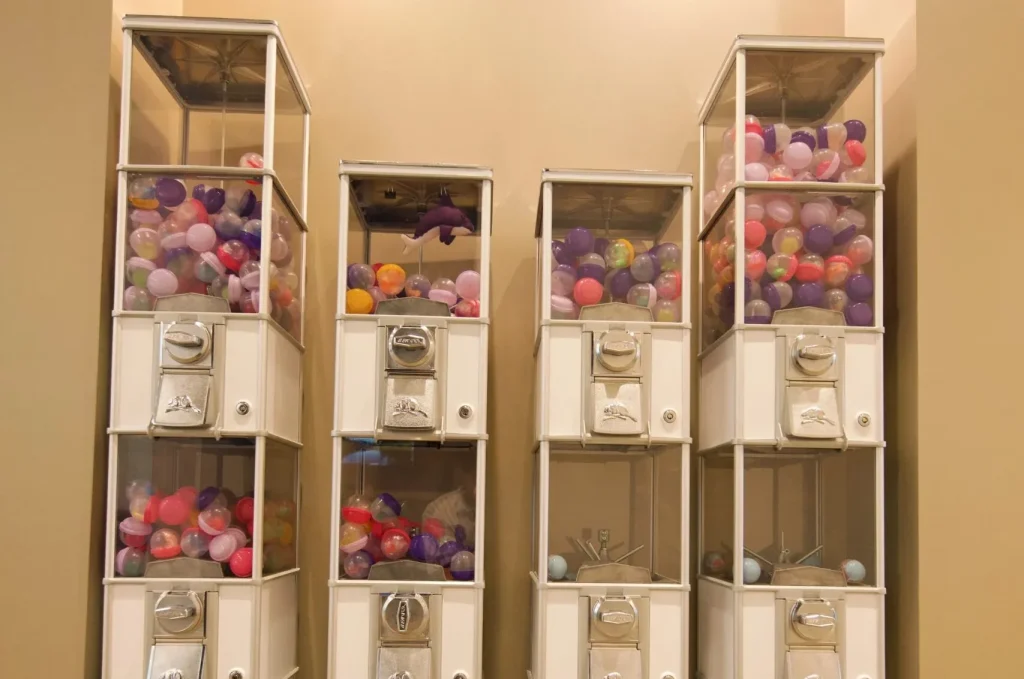 Gumball and toy prize machines for kids at Pearl Dental Group family dentistry